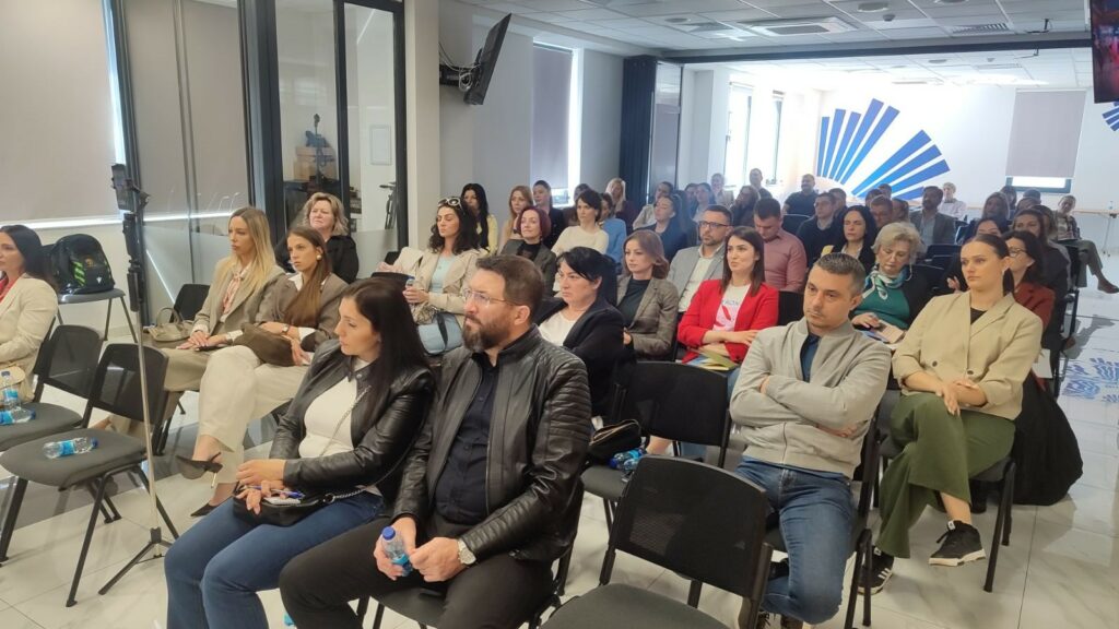 Семинар „Изградња личног и корпоративног бренда – Be Brand“
